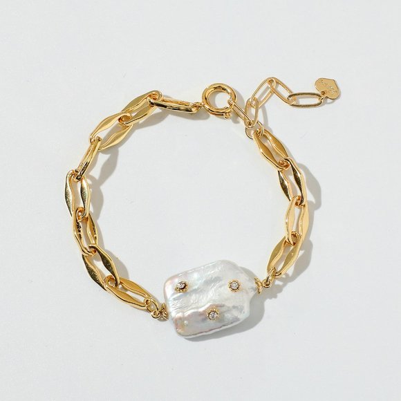 Gold Plated Chain Bracelet For Women - Picture 4 of 4